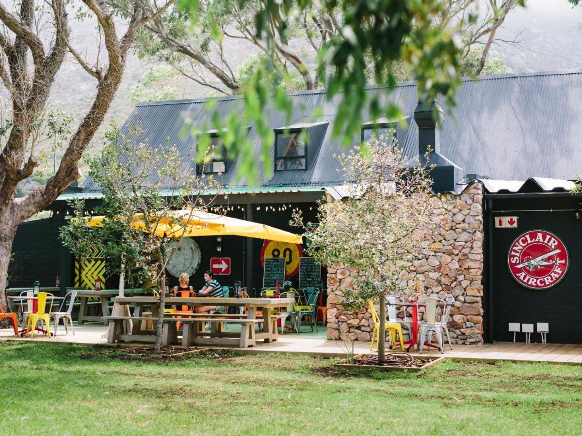 Pitstop Lodge Gordonʼs Bay Exteriér fotografie